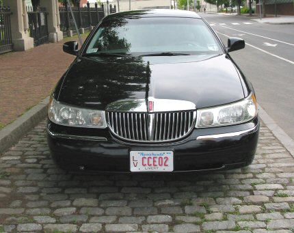 CCE Limo Service - Lincoln Town Car